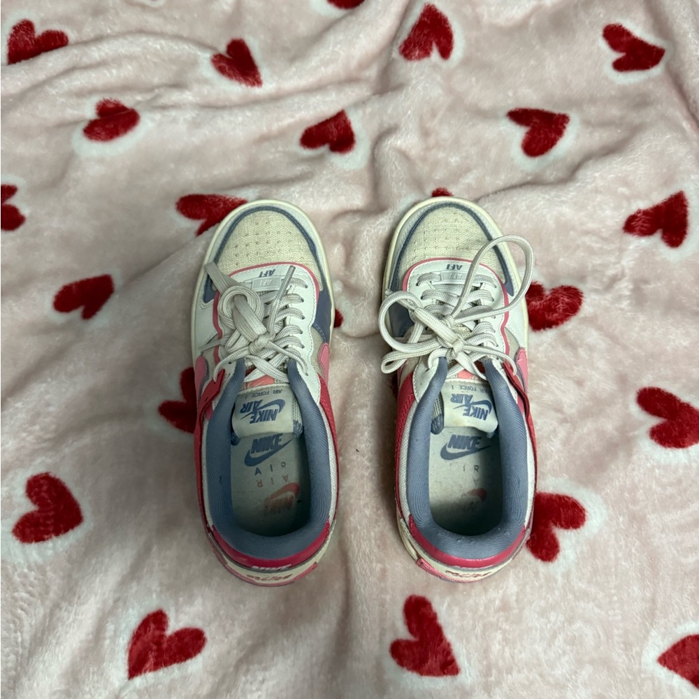 Valentines Day Nike Air Forces! - Picture 4 of 4